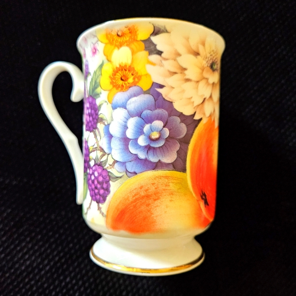 Royale Garden Bone China Tea Cup.  Made in Romania, decorated in England.